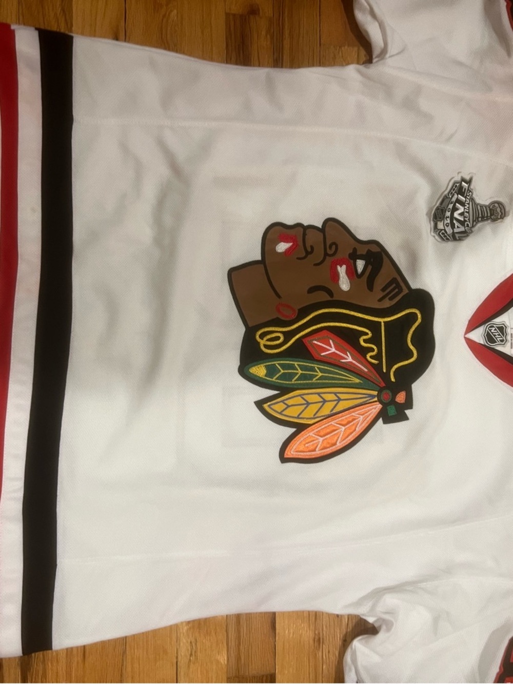 Chicago Blackhawks Patrick Kane #88 White Home Jersey (Reebok) - Picture 2 of 7